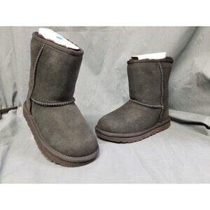UGG Australia Girls T Classic II Boots Suede Pull-On Black Size 6 NEW IN BOX!